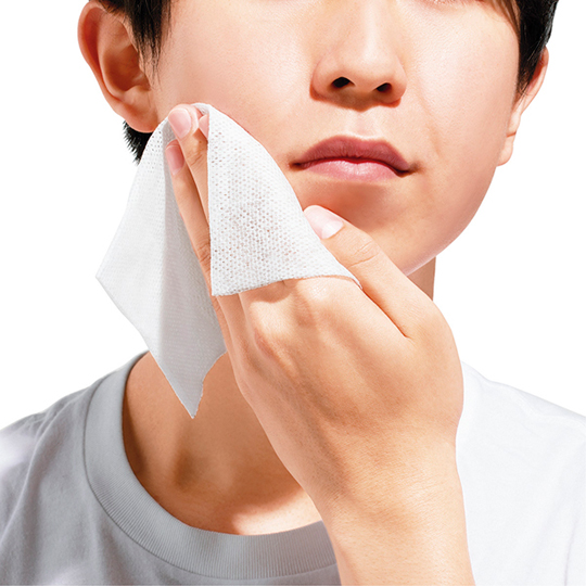 Men using facial wipes